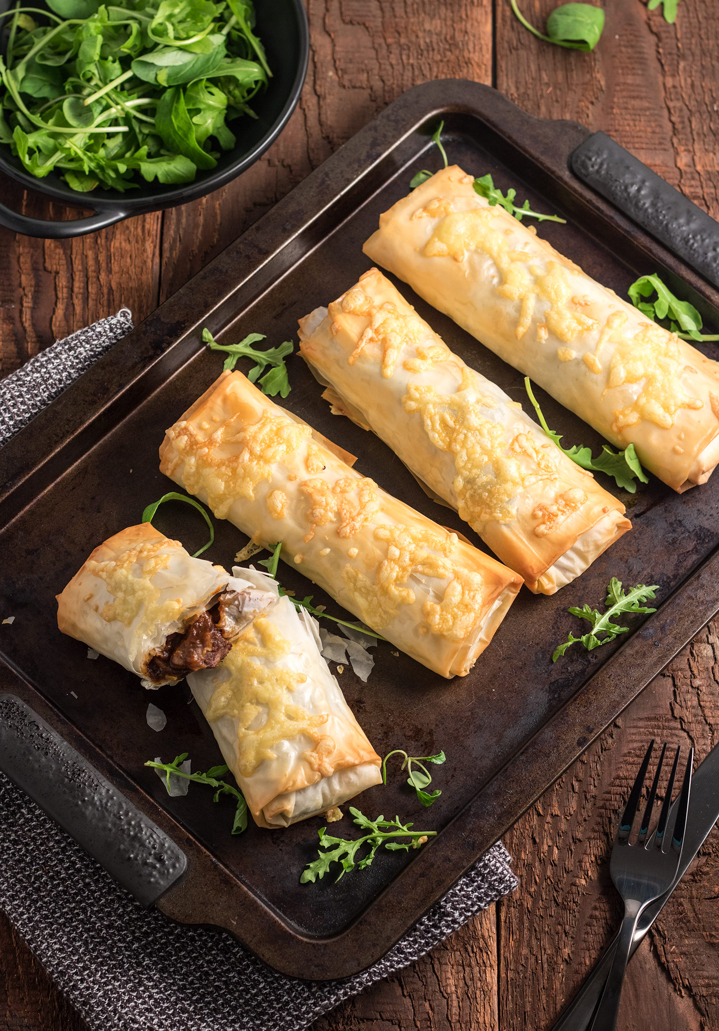 Steak And Cheese Filo Parcels Recipe