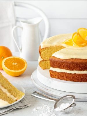 Citrus yoghurt cake with oranges.